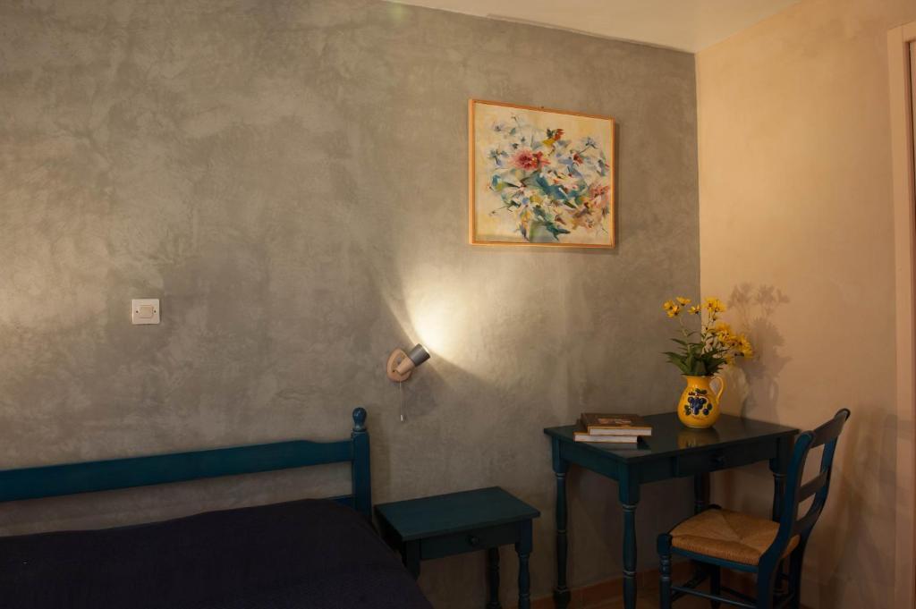 Domaine Bellelauze Hotel Bouriège Стая снимка